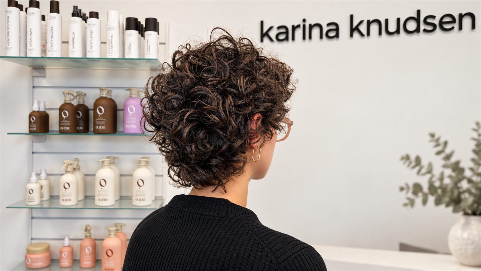 Hårfarve & gloss hos KARINA KNUDSEN® på Amager